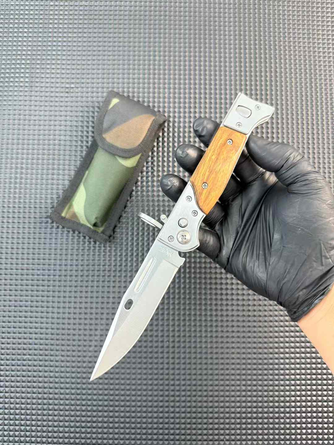 AK-47 Spring-Assisted Knife