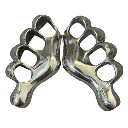 Four-finger polished fist buckle