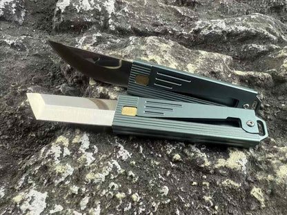 Mini Gravity Knife