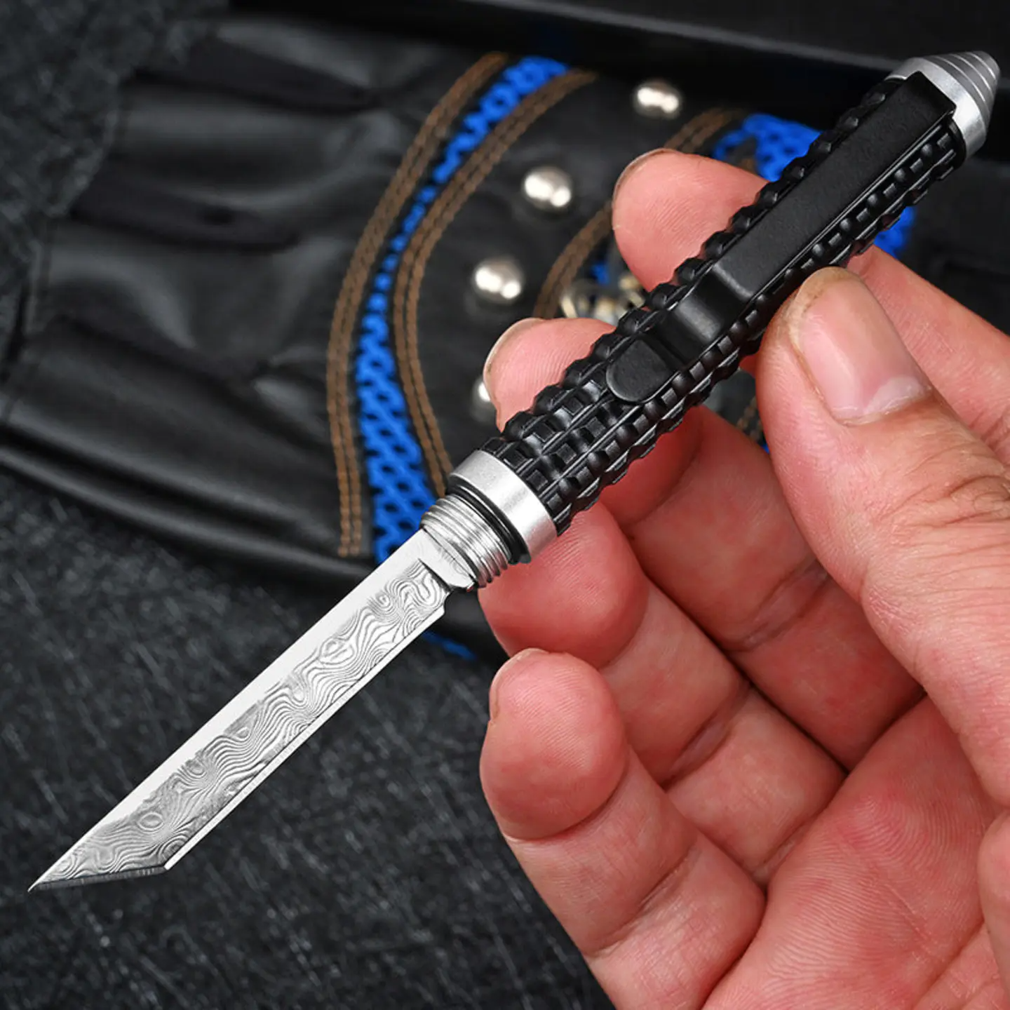 Mini pen knife