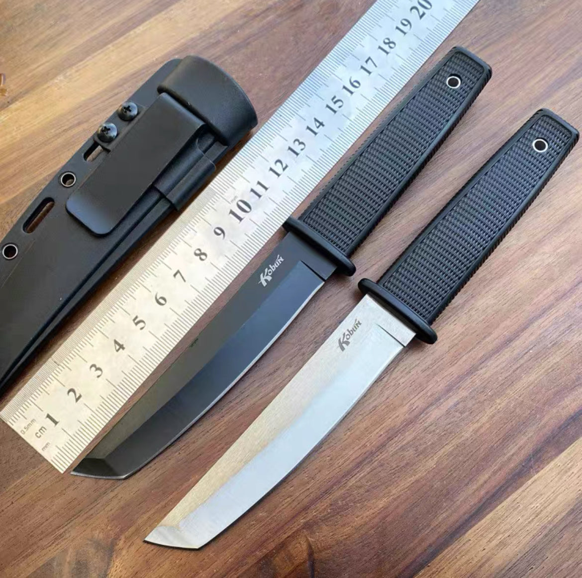 Outdoor Fixed-Blade Camping Tactical Knife