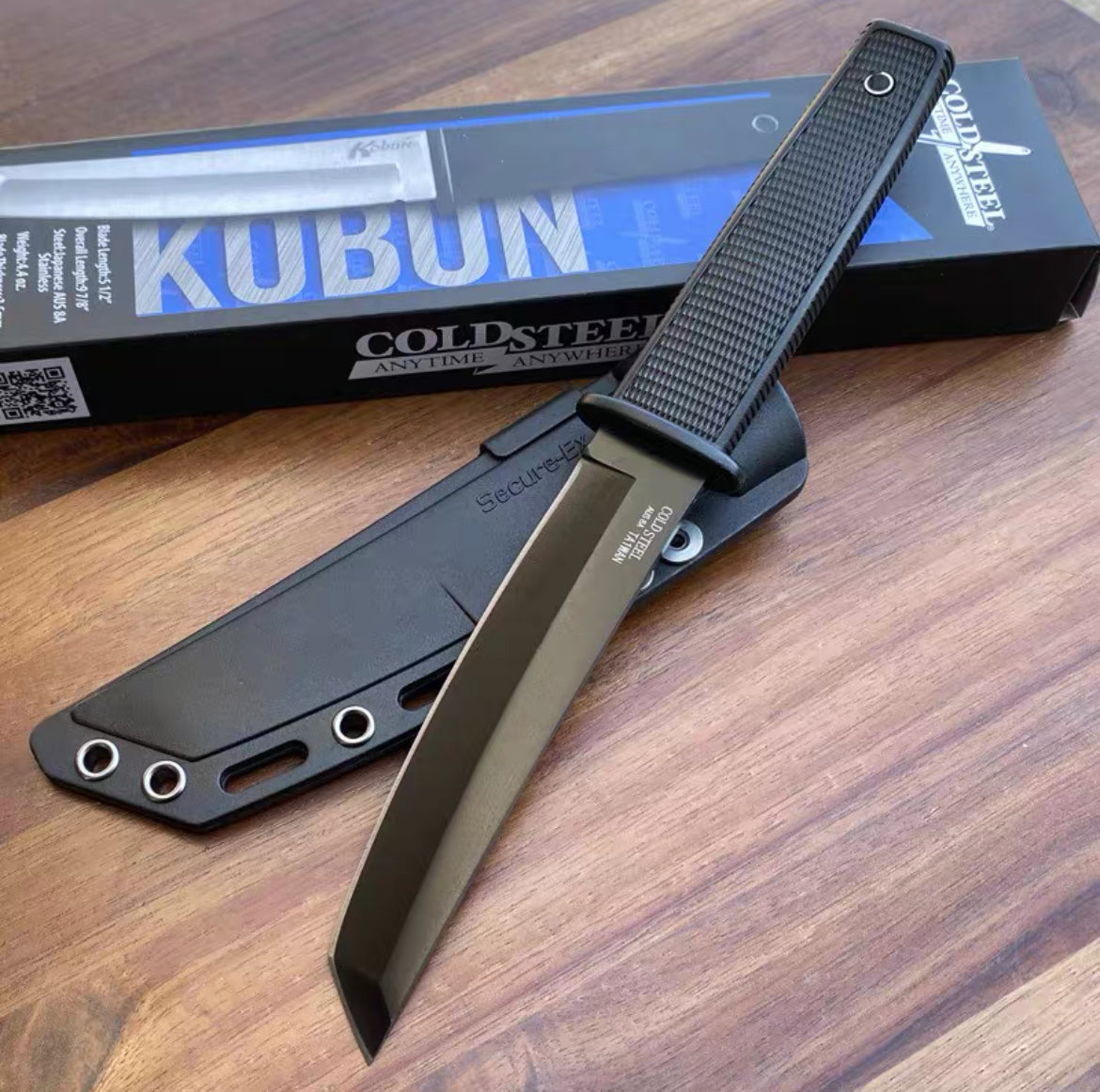 Outdoor Fixed-Blade Camping Tactical Knife