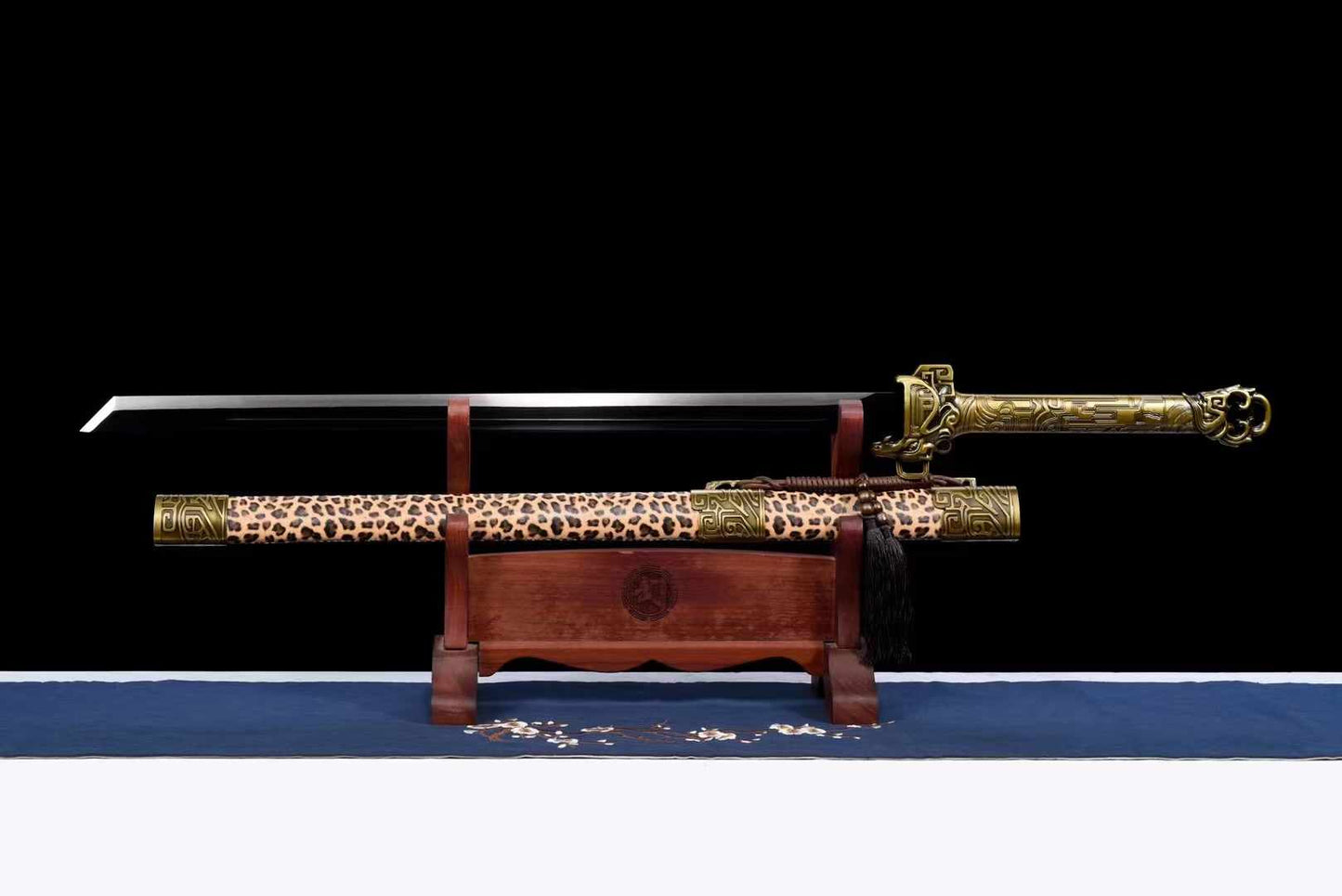 Tiger and Leopard Tang Sword