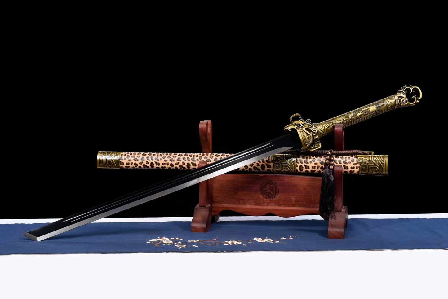 Tiger and Leopard Tang Sword