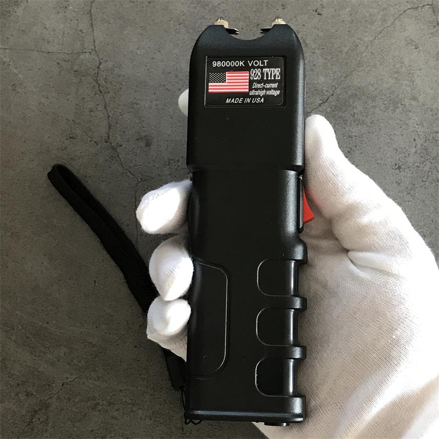 SELF DEFENSE STUN GUN ELECTRIC SHOCK FLASHLIGHT